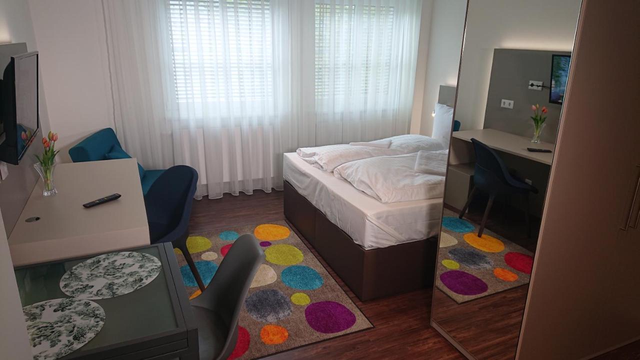 Apart-House Nuernberg Aparthotel Exteriör bild