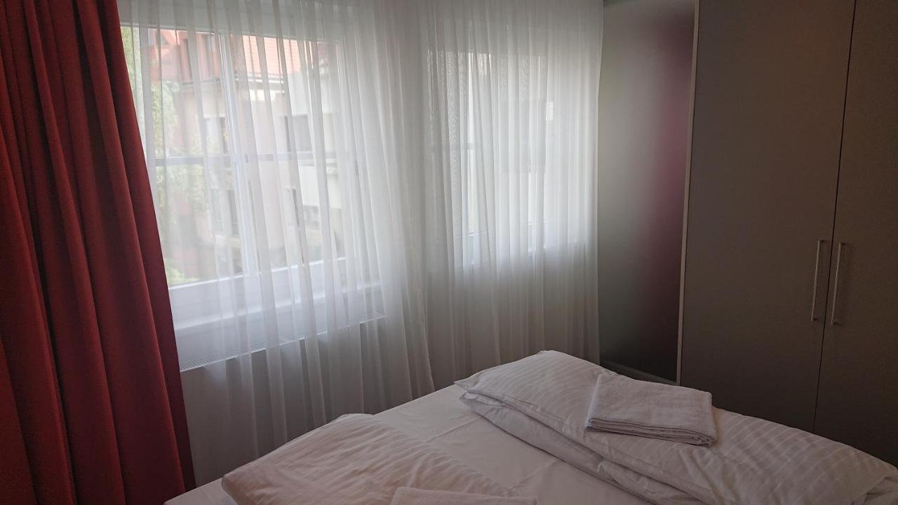 Apart-House Nuernberg Aparthotel Exteriör bild